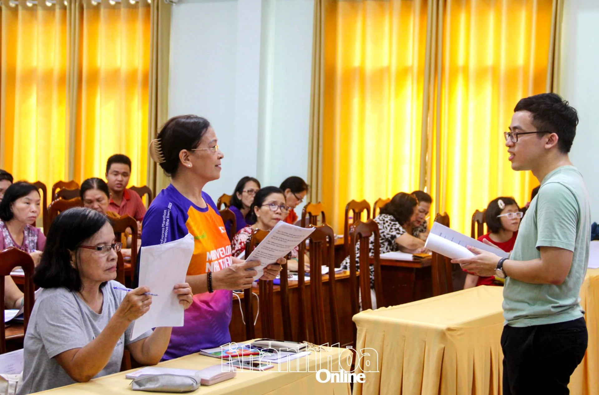 Lợi ích từ Chương trình Người dân Khánh Hòa nói tiếng Anh