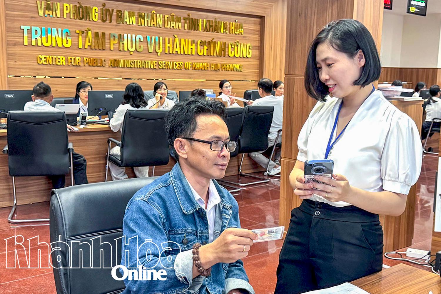 Hướng tới Đại hội đại biểu Đảng bộ tỉnh Khánh Hòa lần thứ I, nhiệm kỳ 2025 - 2030: KPI - Đột phá trong quản trị nhân lực khu vực công - Kỳ 2: Thúc đẩy tinh thần tự giác, trách nhiệm của cán bộ, công chức, viên chức