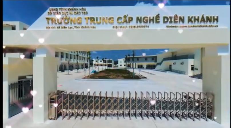 Hình ảnh về DIỆN MẠO MỚI TRƯỜNG TRUNG CẤP NGHỀ DIÊN KHÁNH: KHẨN TRƯƠNG HOÀN THIỆN, SẴN SÀNG BÀN GIAO TRƯỚC THỀM NĂM HỌC MỚI