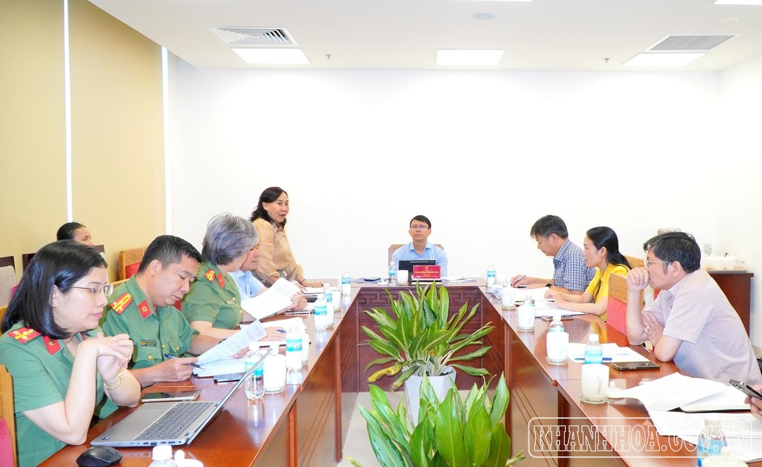 Đẩy nhanh tiến độ thực hiện các nhiệm vụ về khoa học, công nghệ, đổi mới sáng tạo và chuyển đổi số