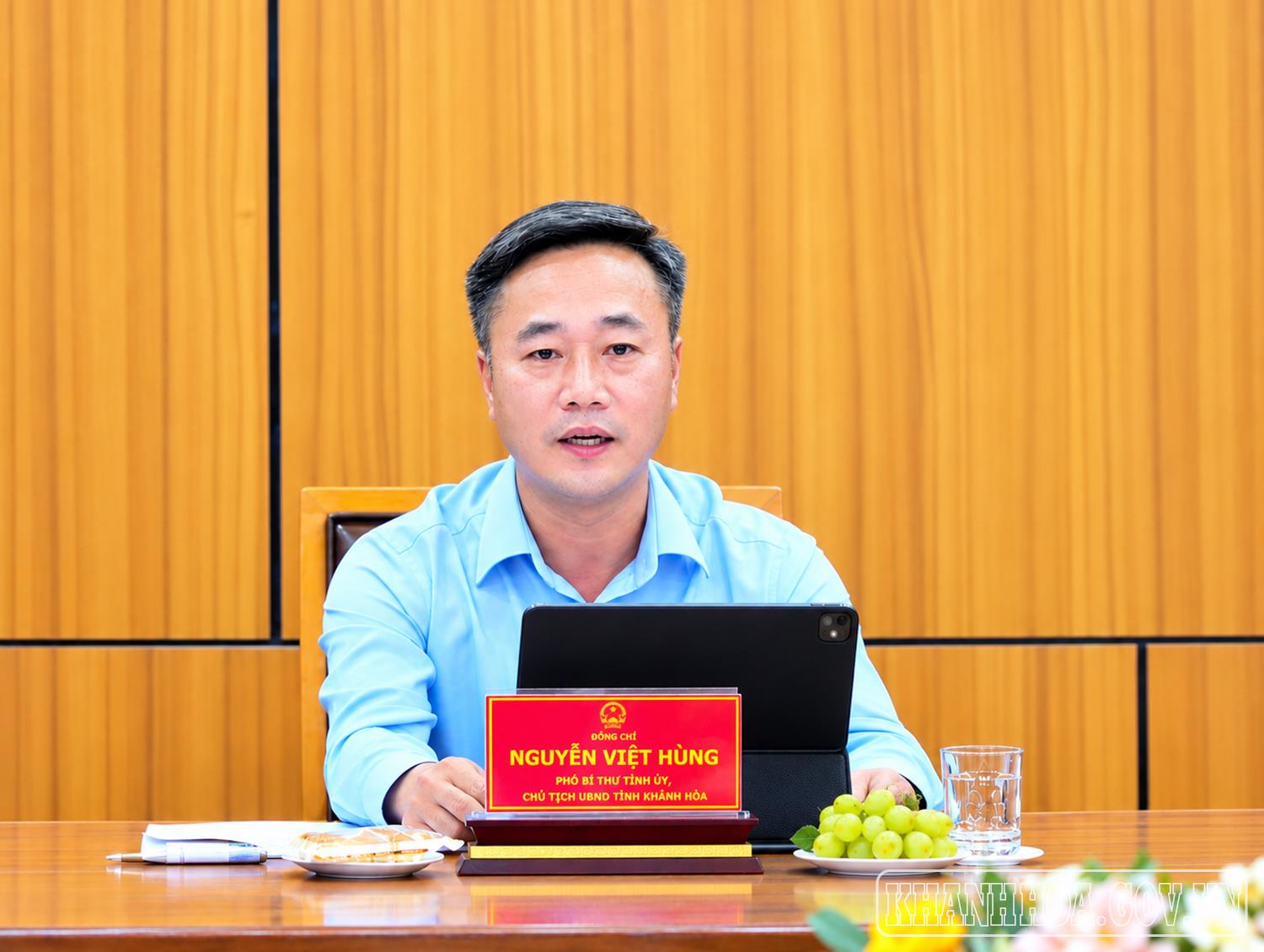 Chủ tịch UBND tỉnh Nguyễn Việt Hùng làm việc với Sở Xây dựng