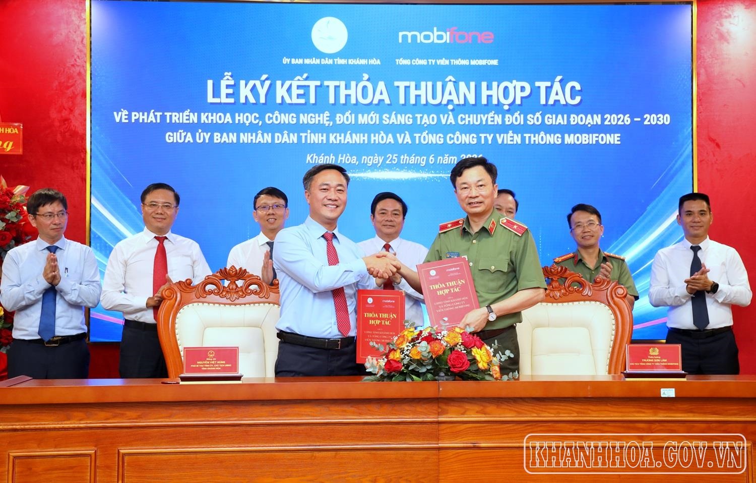 UBND tỉnh Khánh Hòa và MobiFone ký kết hợp tác phát triển khoa học công nghệ, đổi mới sáng tạo và chuyển đổi số