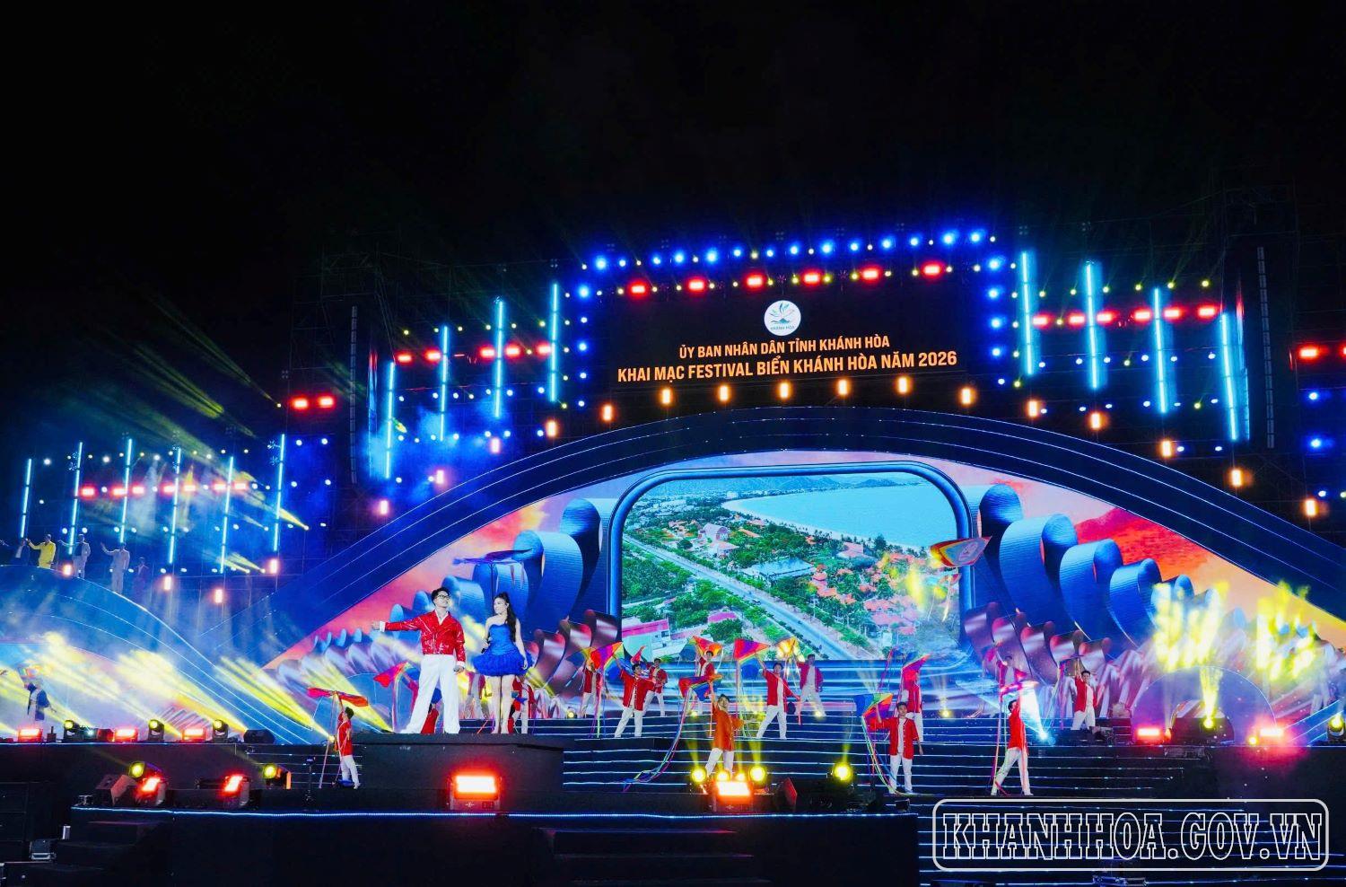 Rực rỡ Lễ khai mạc Festival Biển Khánh Hòa 2026