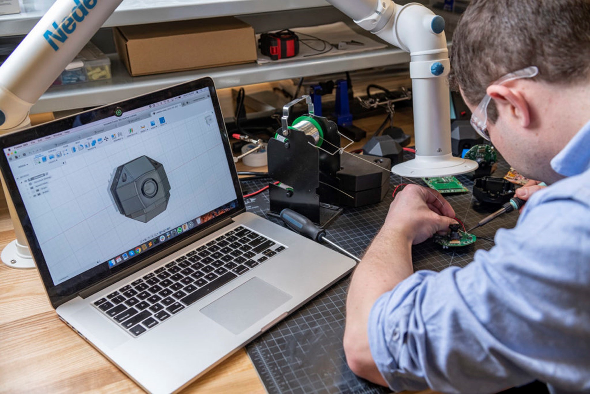 CAD (Computer-Aided Design) là gì?
