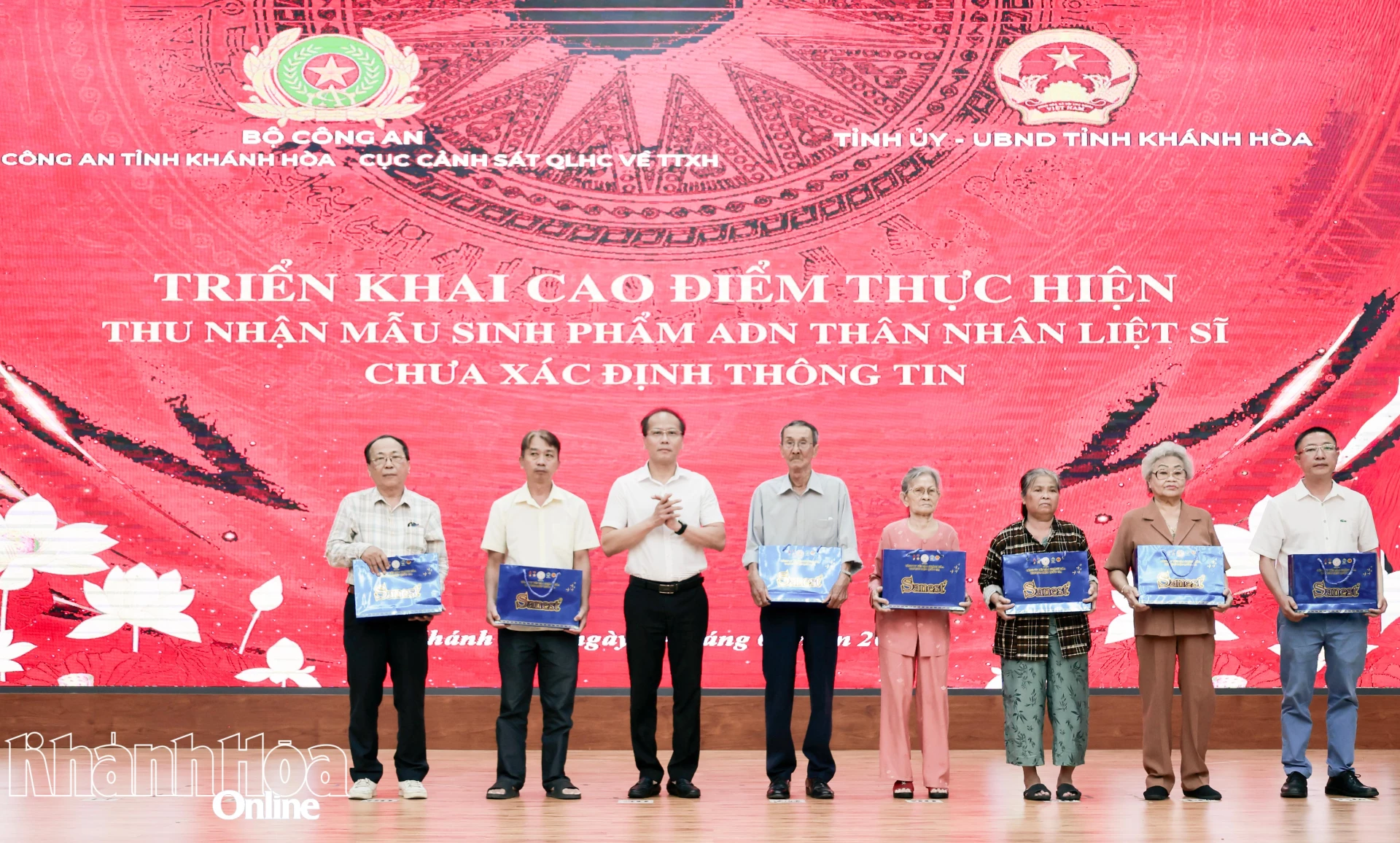 Công an tỉnh Khánh Hòa triển khai cao điểm thu nhận mẫu ADN thân nhân liệt sĩ