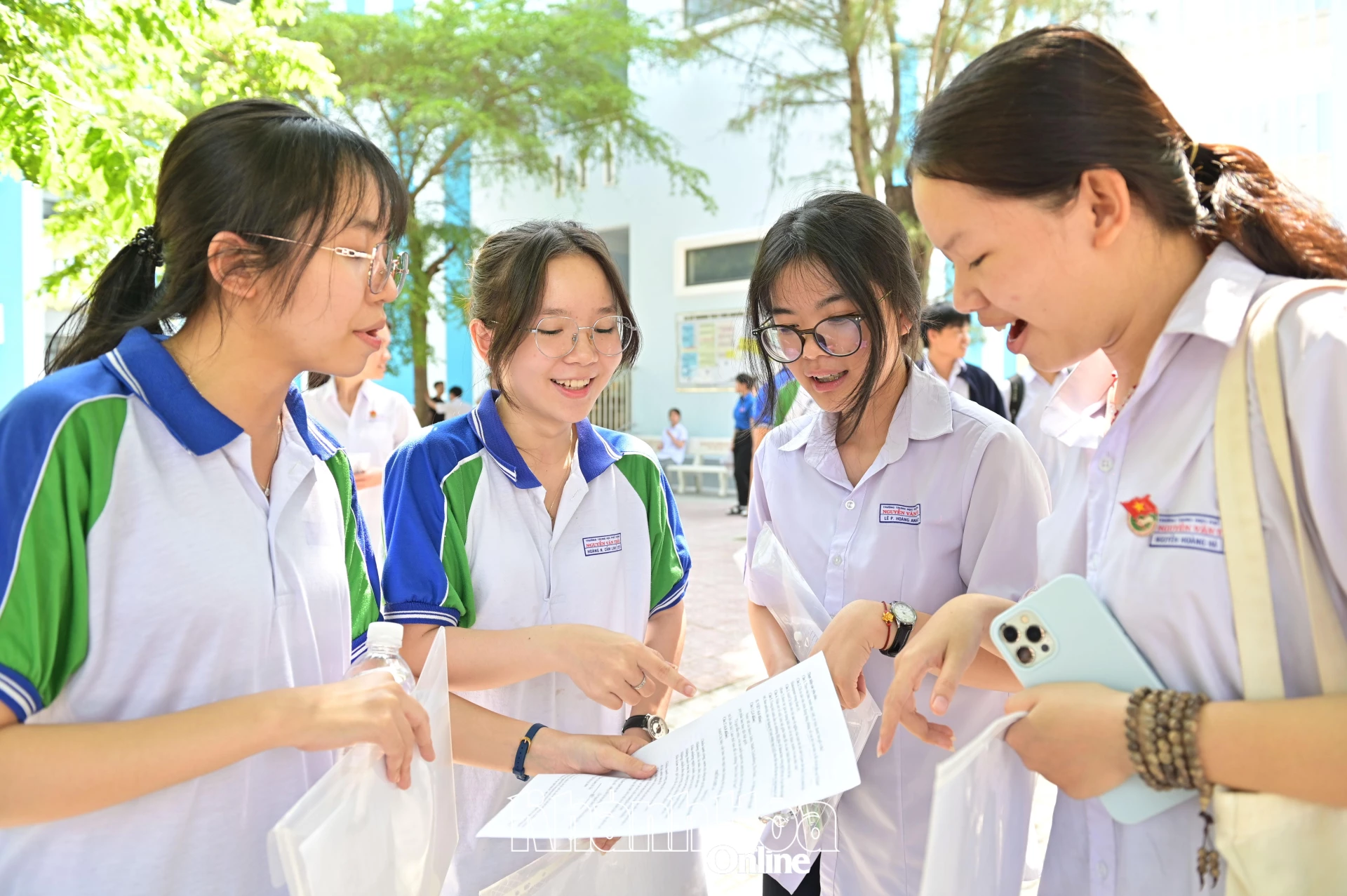 Ngày đầu tiên Kỳ thi tốt nghiệp THPT năm 2026: Đề thi có tính phân hóa