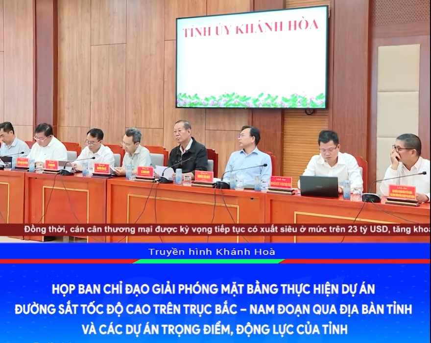VIDEO: Họp Ban Chỉ đạo giải phóng mặt bằng thực hiện dự án đường sắt tốc độ cao trên trục Bắc – Nam đoạn qua địa bàn tỉnh và các dự án trọng điểm, động lực của tỉnh