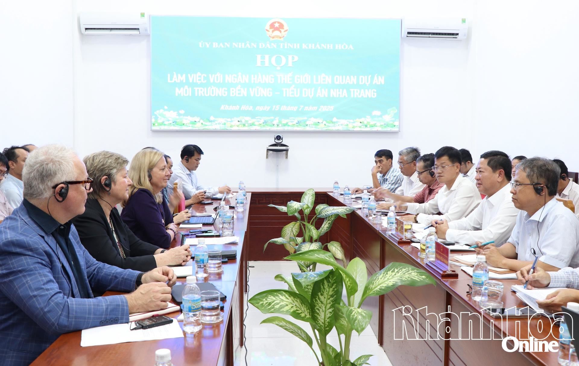 Lãnh đạo tỉnh Khánh Hòa làm việc với Đoàn công tác của Ngân hàng Thế giới về Dự án CCSEP - Tiểu dự án Nha Trang