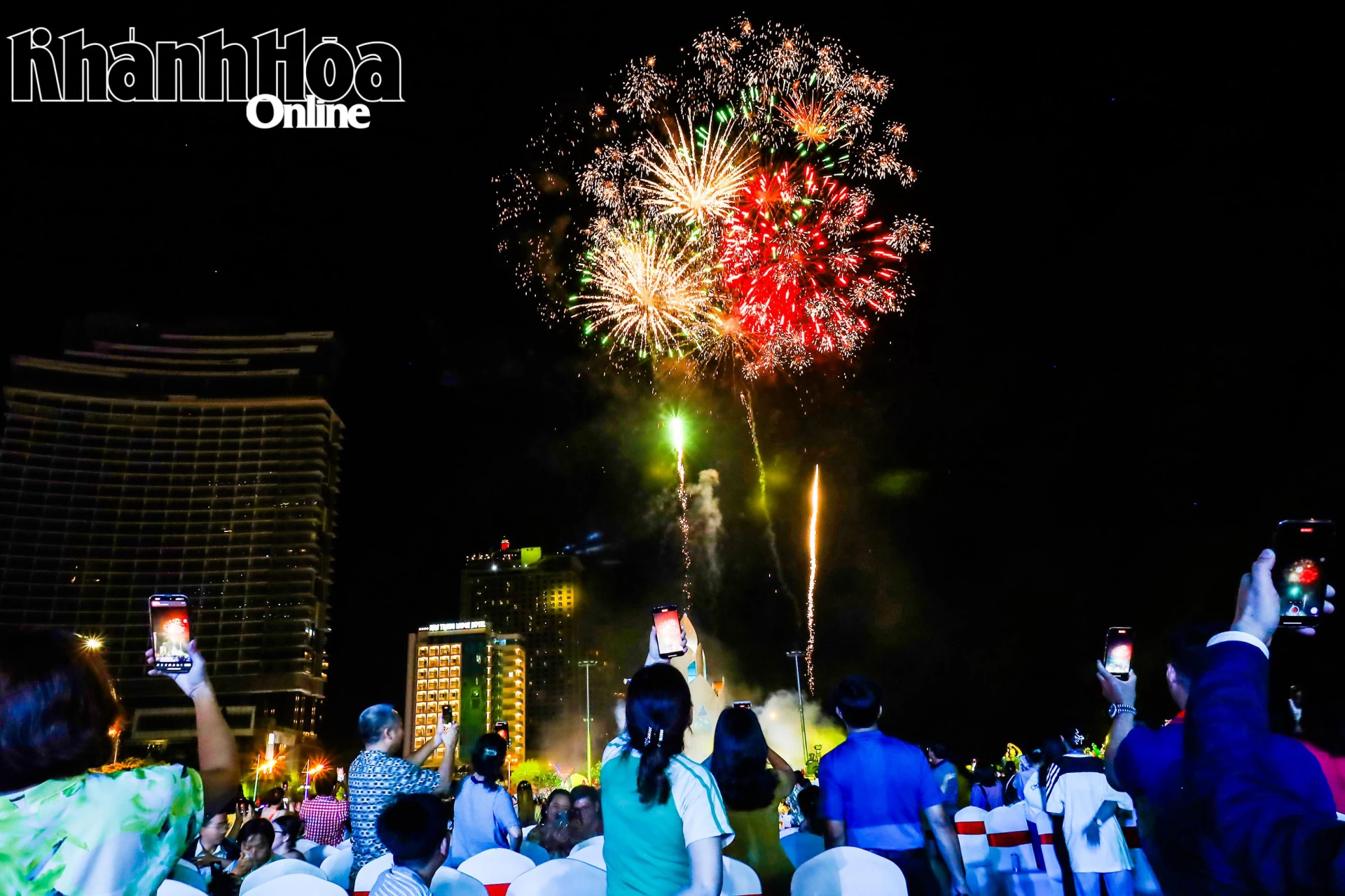 Khánh Hòa tổ chức 7 điểm bắn pháo hoa trong đêm Giao thừa Tết Nguyên đán Bính Ngọ