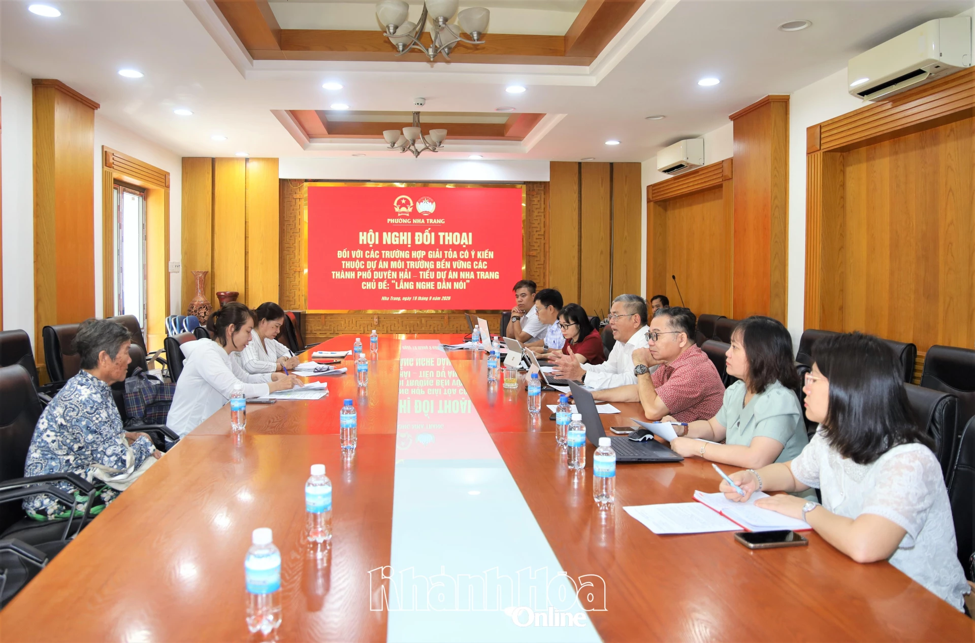 Phường Nha Trang đối thoại với người dân để thực hiện Dự án CCSEP Nha Trang