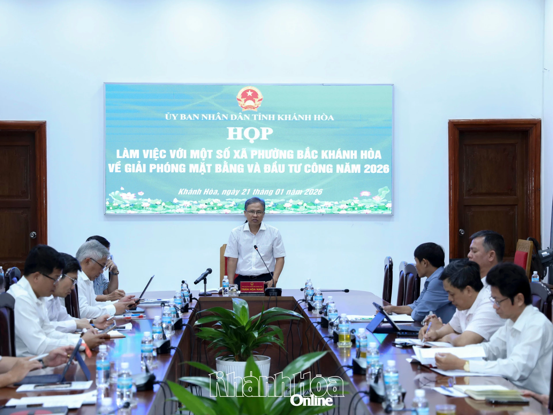 Phó Chủ tịch UBND tỉnh Trần Hòa Nam làm việc với 8 xã, phường về công tác giải phóng mặt bằng các dự án