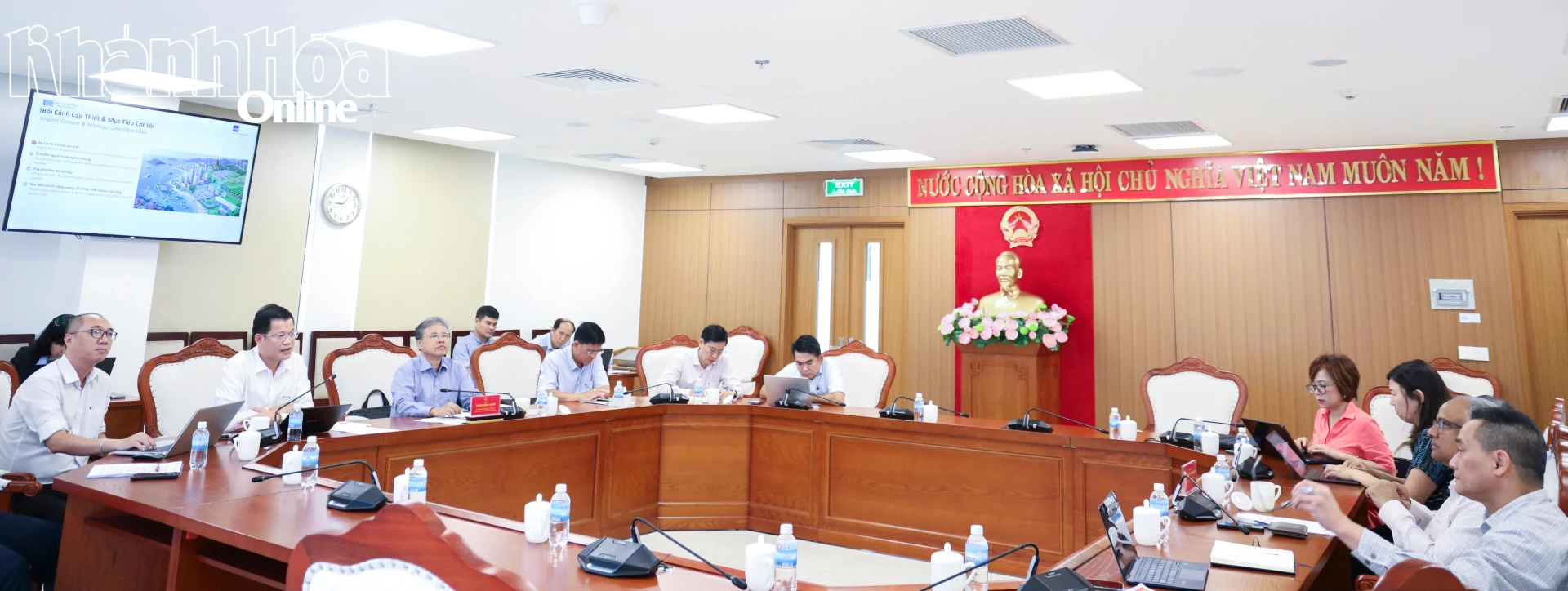 Hình ảnh về ADB sẵn sàng hỗ trợ Khánh Hòa triển khai dự án cải thiện hạ tầng môi trường