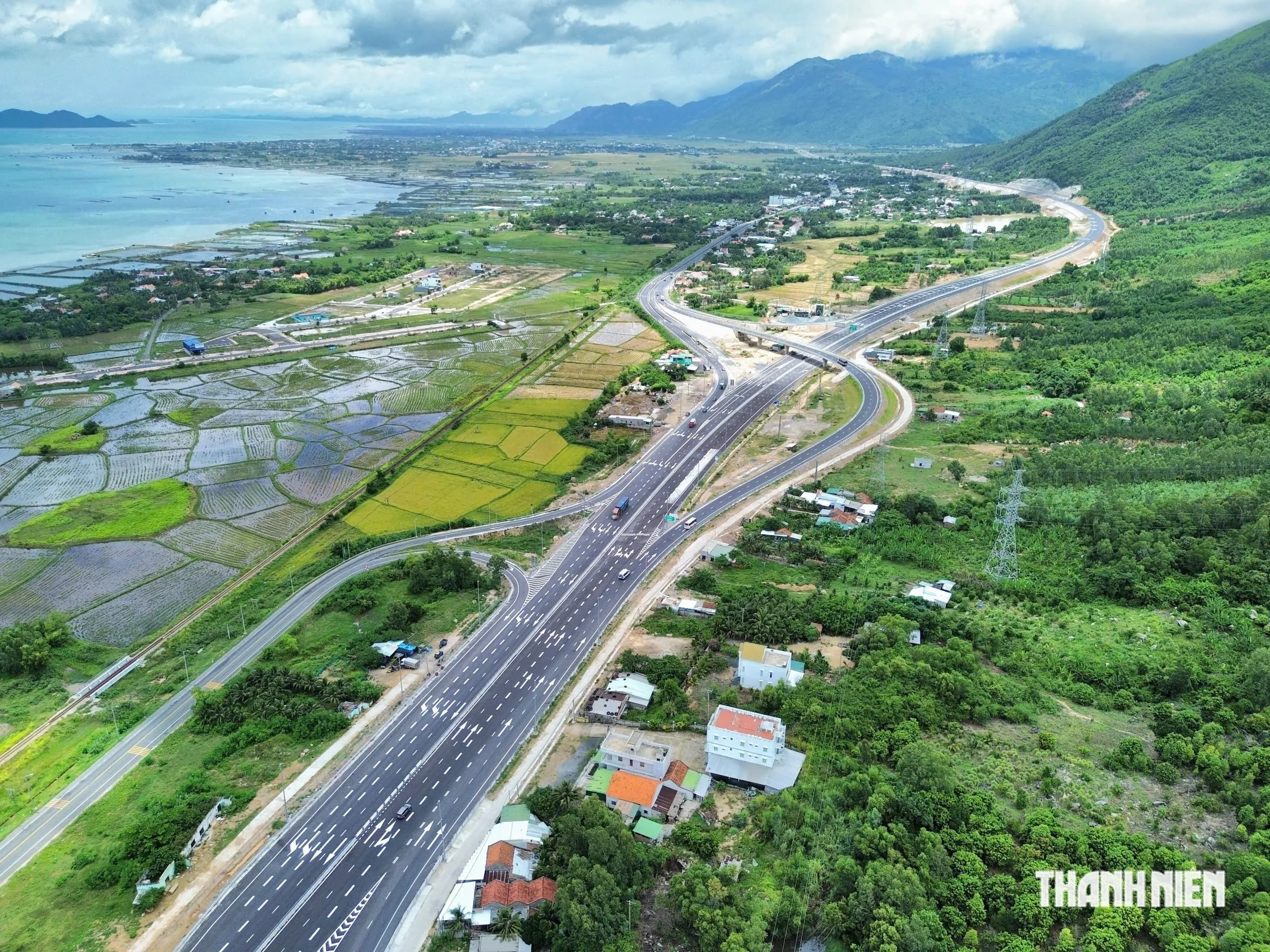 Khánh Hòa mới giải ngân 7,66% vốn giải phóng mặt bằng đường sắt tốc độ cao