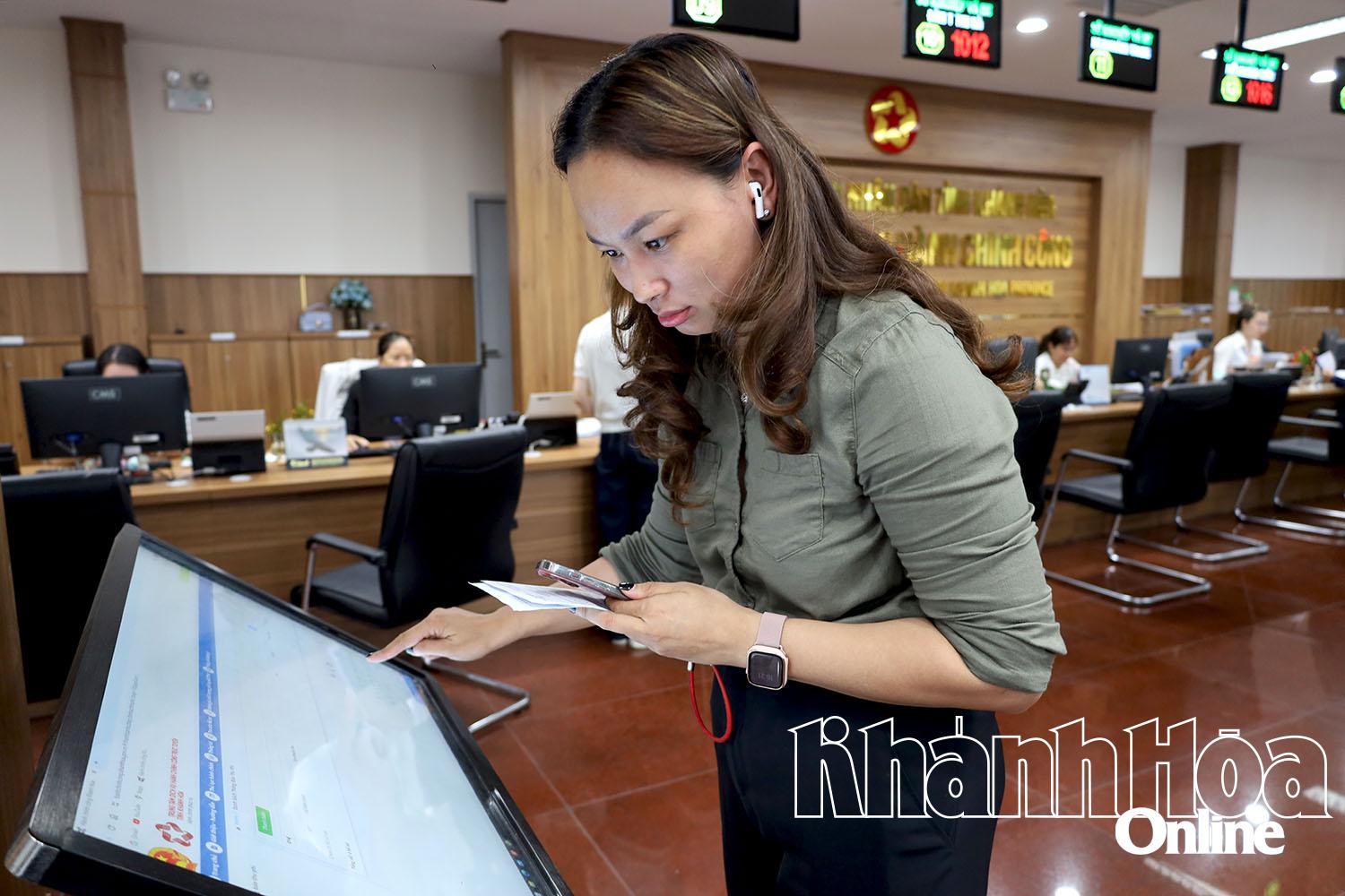 UBND tỉnh Khánh Hòa giao chỉ tiêu hồ sơ trực tuyến toàn trình năm 2025