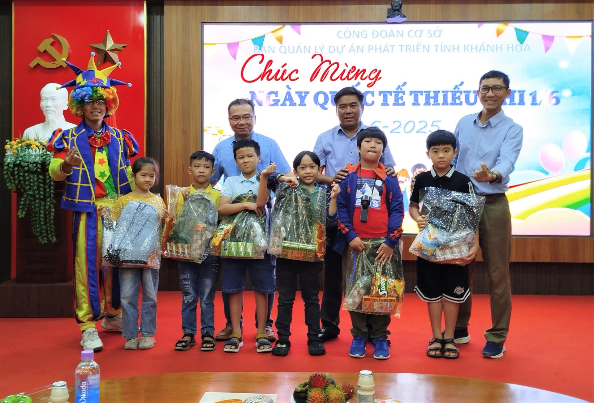 Tưng bừng ngày Quốc tế Thiếu nhi 1/6 tại Ban QLDA Phát triển tỉnh Khánh Hòa